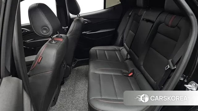 Chevrolet (GM Daewoo) Trax Crossover 2024 Черный из Кореи, фото 3