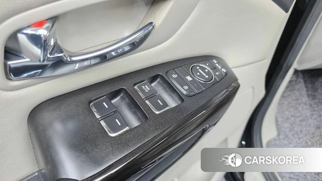 Kia The New Carnival 2019 Черный из Кореи, фото 3