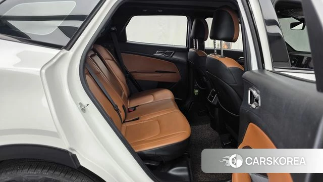 Kia Sportage 5th Generation 2021 Белый из Кореи, фото 3