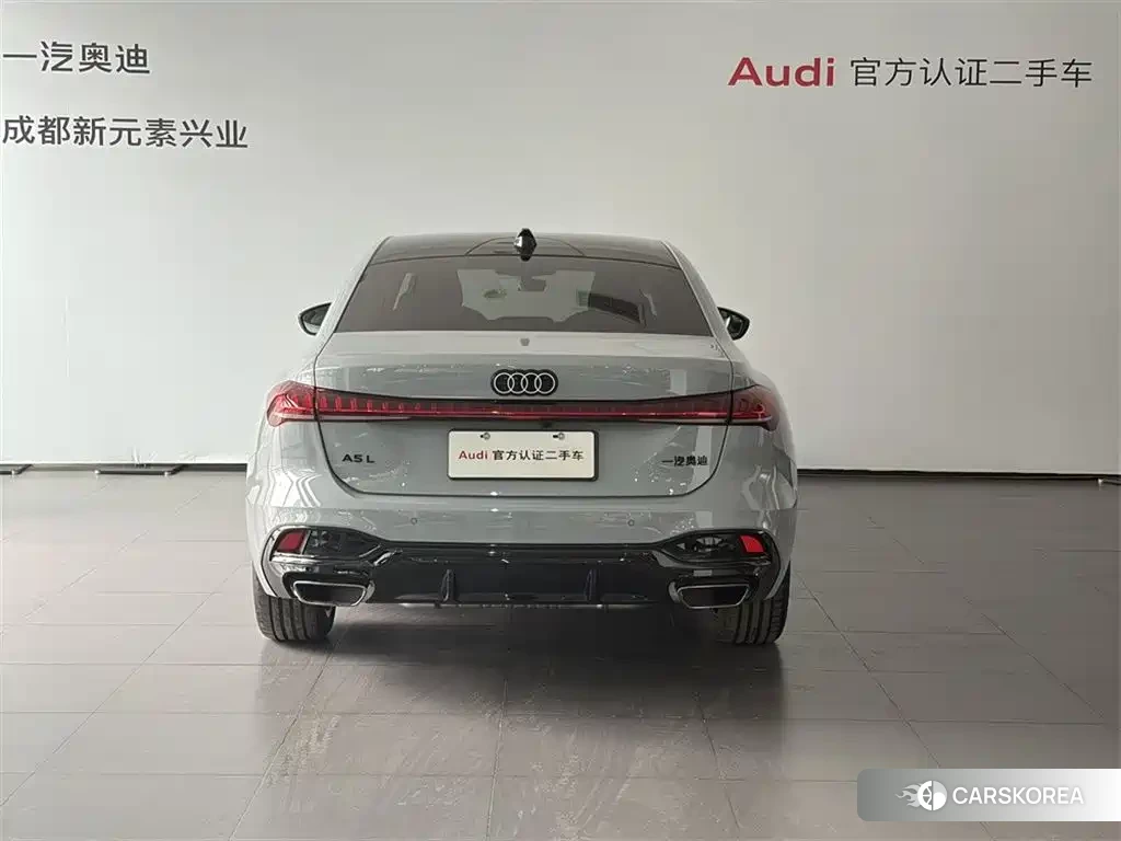 Audi A5L 2026 Silver/gray из Китая, фото 3