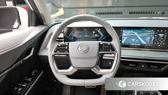 Ssangyong Torres EVX 2024 Белый из Кореи, фото 3