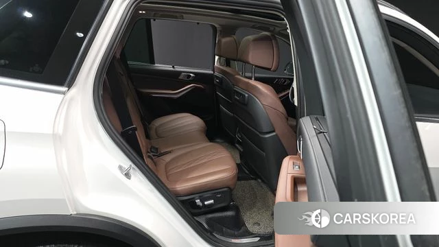 BMW X5 (G05) 2022 Белый из Кореи, фото 3