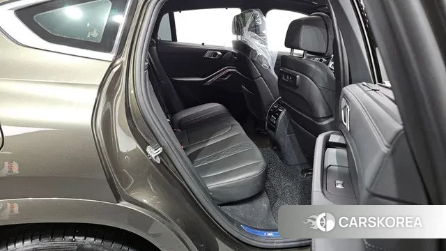 BMW X6 (G06) 2023 Коричневый из Кореи, фото 3