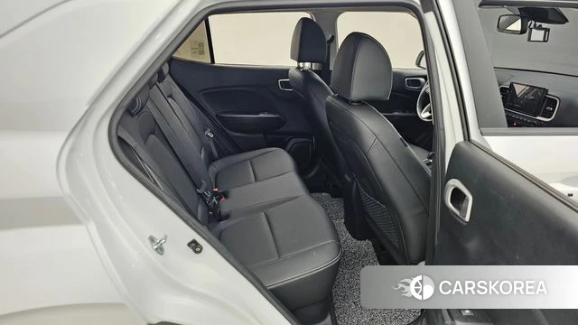 Hyundai Venue 2022 Белый из Кореи, фото 3