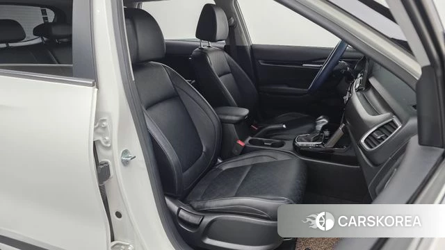 Kia Seltos 2019 Белый из Кореи, фото 3