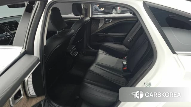 Kia K8 2022 Белый из Кореи, фото 3