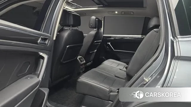 Volkswagen Tiguan Allspace 2020 Серый из Кореи, фото 3