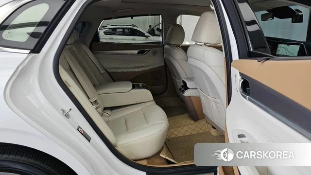 Hyundai The New Grandeur IG Hybrid 2020 Белый из Кореи, фото 3
