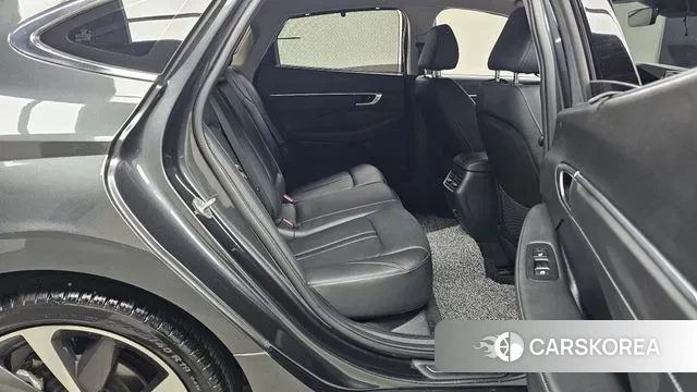 Hyundai Sonata (DN8) 2023 Серый из Кореи, фото 3