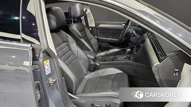 Volkswagen Arteon 2020 Серый из Кореи, фото 3