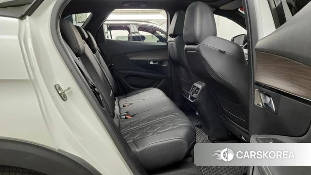 Peugeot 3008 second generation 2024 Белый из Кореи, фото 3