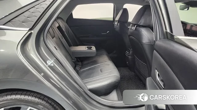 Hyundai The New Avante (CN7) 2023 Серый из Кореи, фото 3