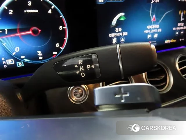 Mercedes-Benz E-Class W213 2020 Белый из Кореи, фото 3