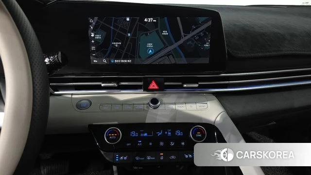 Hyundai Avante Hybrid (CN7) 2020 Серебристо-серый из Кореи, фото 3