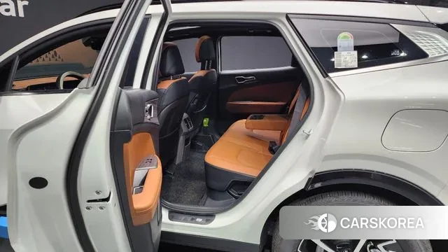 Kia Sportage 5th Generation Hybrid 2024 Белый из Кореи, фото 3