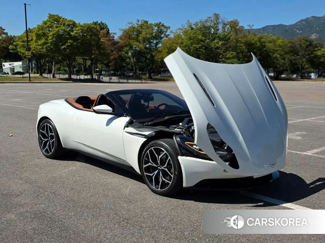 Aston Martin DB11 2019 Белый из Кореи, фото 3