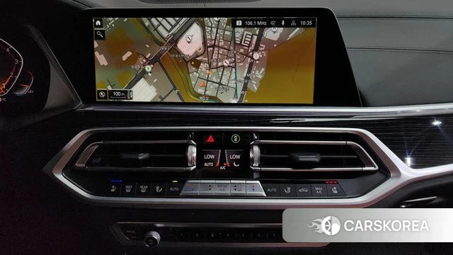 BMW X7 (G07) 2022 Черный из Кореи, фото 3