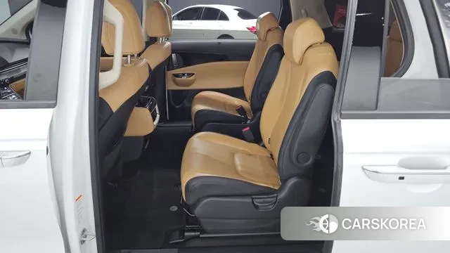 Kia Carnival 4th generation 2023 Белый из Кореи, фото 3