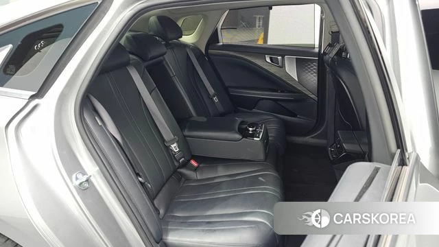 Kia K8 Hybrid 2023 Серебристо-серый из Кореи, фото 3