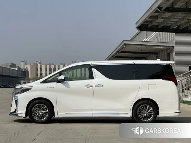 Toyota Elfa 2021 Белый из Китая, фото 3