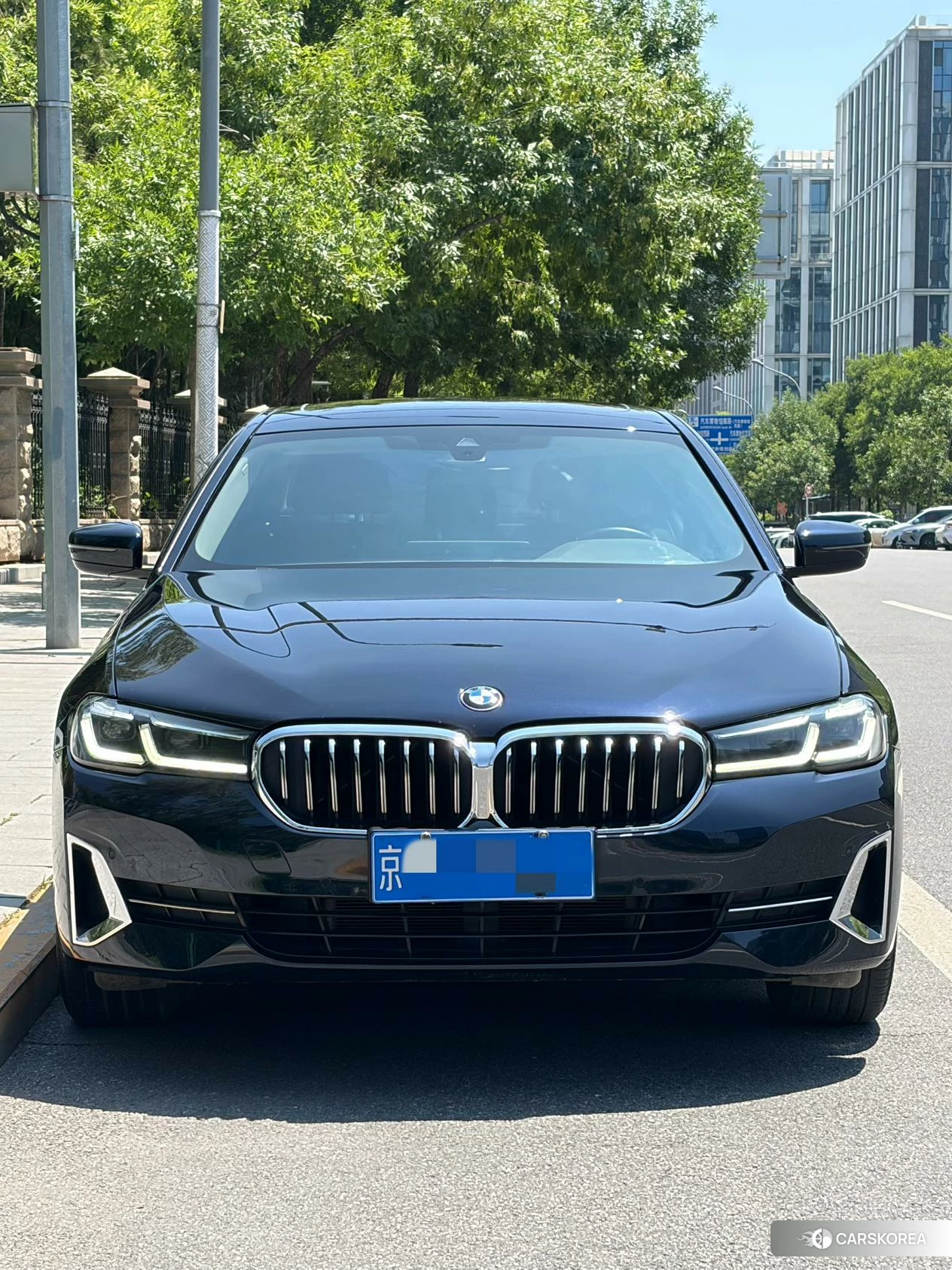 BMW 5 series 2021 Черный из Китая, фото 3