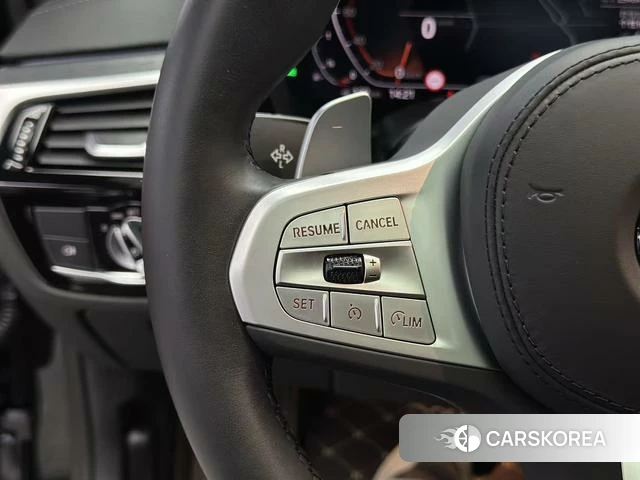 BMW 5 series 2024 Черный из Китая, фото 3