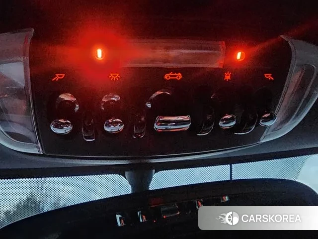 Mini Cooper Convertible 2019 Жемчужный цвет из Кореи, фото 3