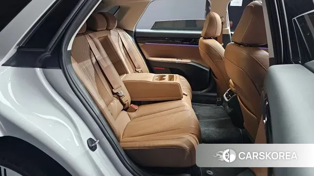 Hyundai Grandeur (GN7) 2023 Белый из Кореи, фото 3