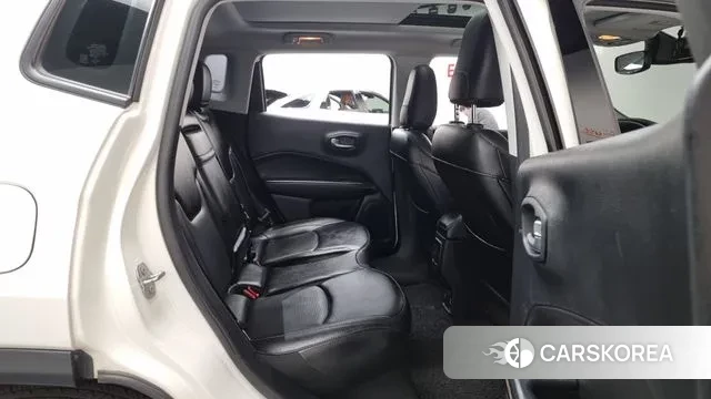 Jeep Compass 2nd Generation 2019 Белый из Кореи, фото 3