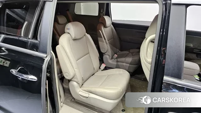 Kia The New Carnival 2018 Черный из Кореи, фото 3