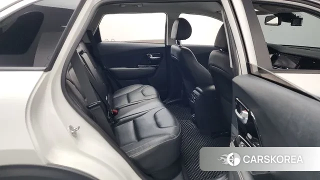 Kia Niro EV 2021 Белый из Кореи, фото 3