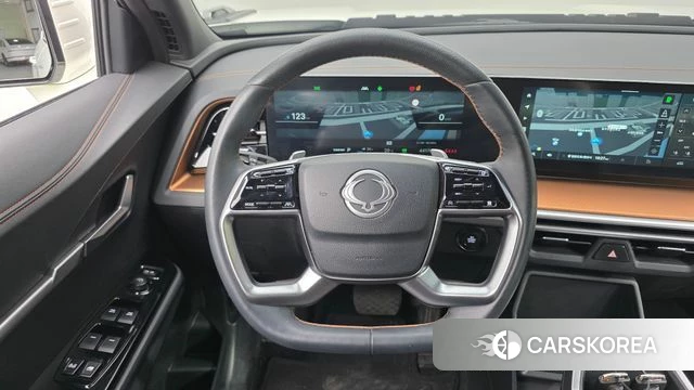 Ssangyong Torres EVX 2023 Белый из Кореи, фото 3