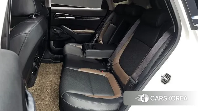 Kia Seltos 2022 Белый из Кореи, фото 3