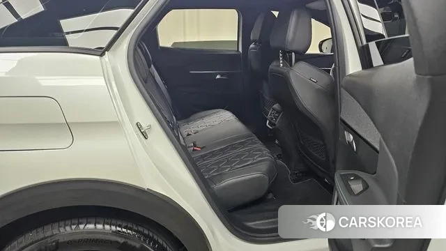 Peugeot 3008 second generation 2024 Белый из Кореи, фото 3