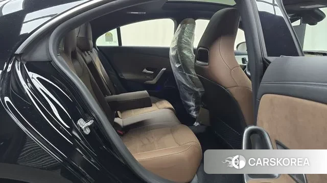 Mercedes-Benz CLA-Class C118 2025 Черный из Кореи, фото 3