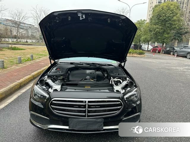 Mercedes-Benz E-class 2022 Черный из Китая, фото 3