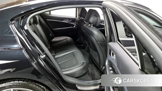 Genesis The New G70 2022 Черный из Кореи, фото 3