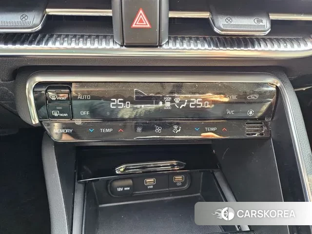 Kia K5 3rd generation 2021 Черный из Кореи, фото 3