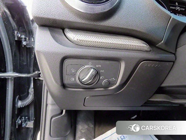 Audi New A3 2018 Серый из Кореи, фото 3