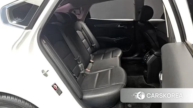 Kia K7 Premier 2019 Белый из Кореи, фото 3