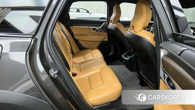 Volvo V90 Cross-Country 2021 Серый из Кореи, фото 3