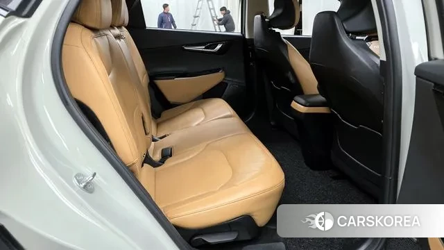 Kia EV6 2023 Жемчужный цвет из Кореи, фото 3