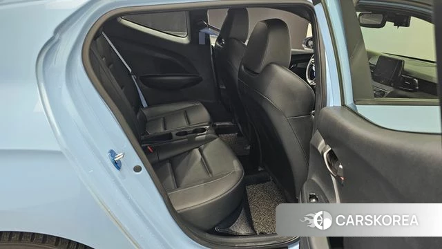 Hyundai Veloster (JS) 2021 Светло-серебряный цвет из Кореи, фото 3