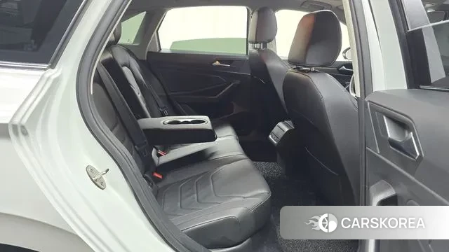 Volkswagen 7th Generation of Jetta 2021 Белый из Кореи, фото 3