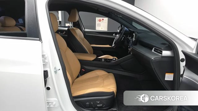 Kia K5 Hybrid 3rd Generation 2022 Белый из Кореи, фото 3