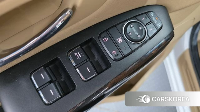 Kia The New Carnival 2018 Белый из Кореи, фото 3