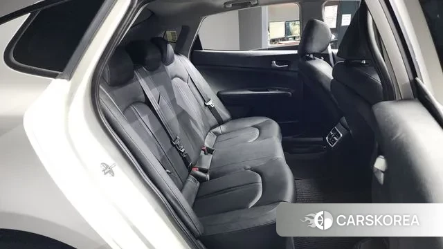 Kia The New K5 2nd generation 2019 Белый из Кореи, фото 3