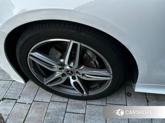 Mercedes-Benz E-Class W213 2018 Белый из Кореи, фото 3