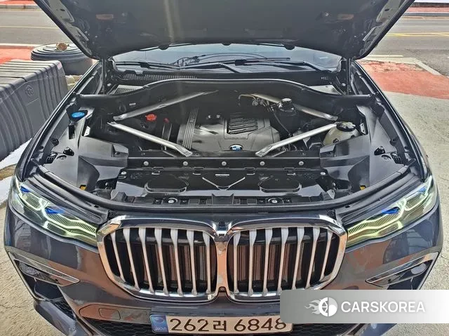 BMW X7 (G07) 2021 Серый из Кореи, фото 3