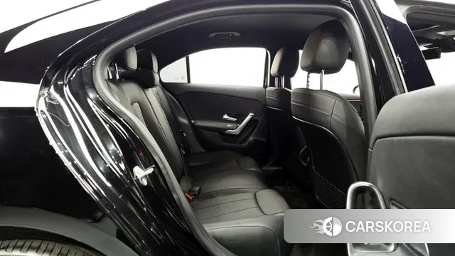 Mercedes-Benz A-Class W177 2021 Черный из Кореи, фото 3